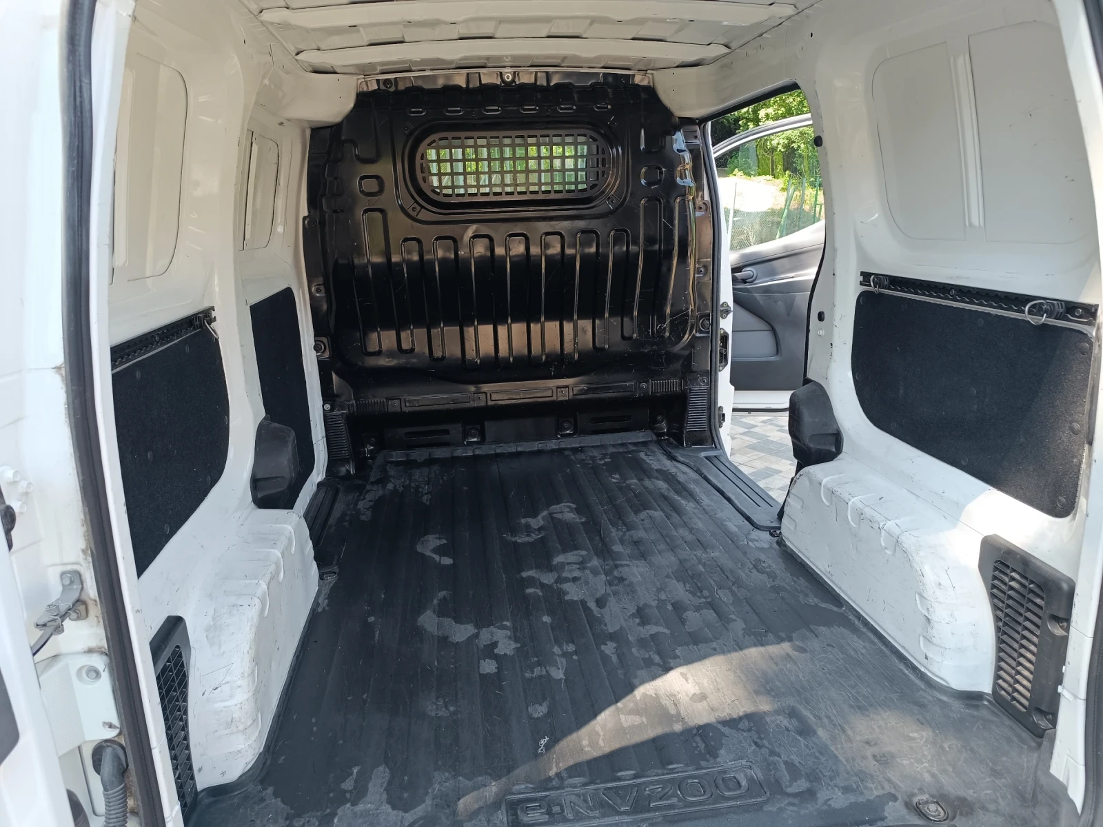 Nissan e-NV200  - изображение 7