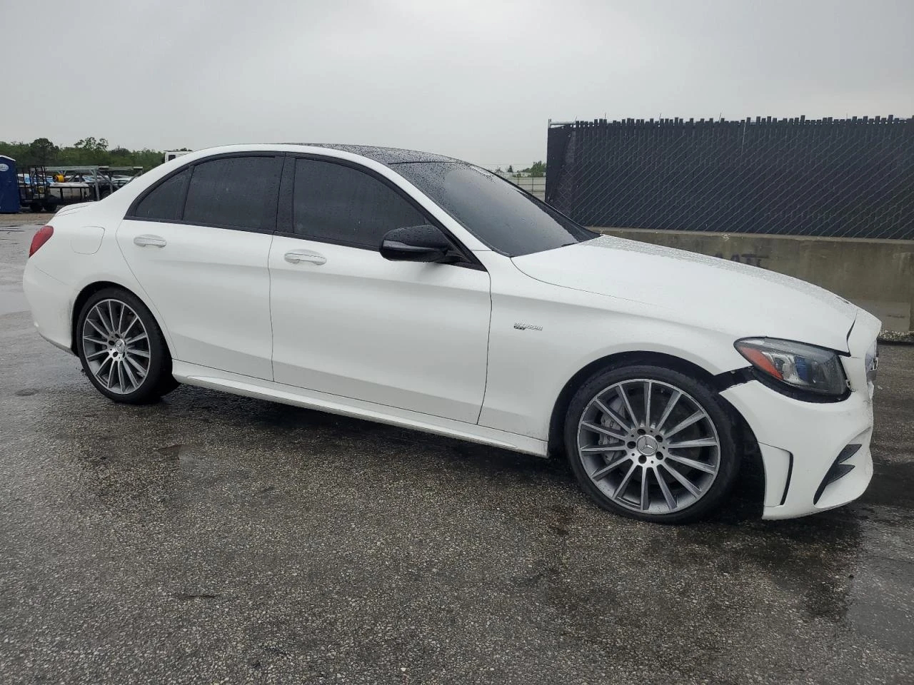 Mercedes-Benz C 43 AMG 4Matic/9G-Tronic/ПЪЛНА СЕРВИЗНА ИСТОРИЯ - изображение 3