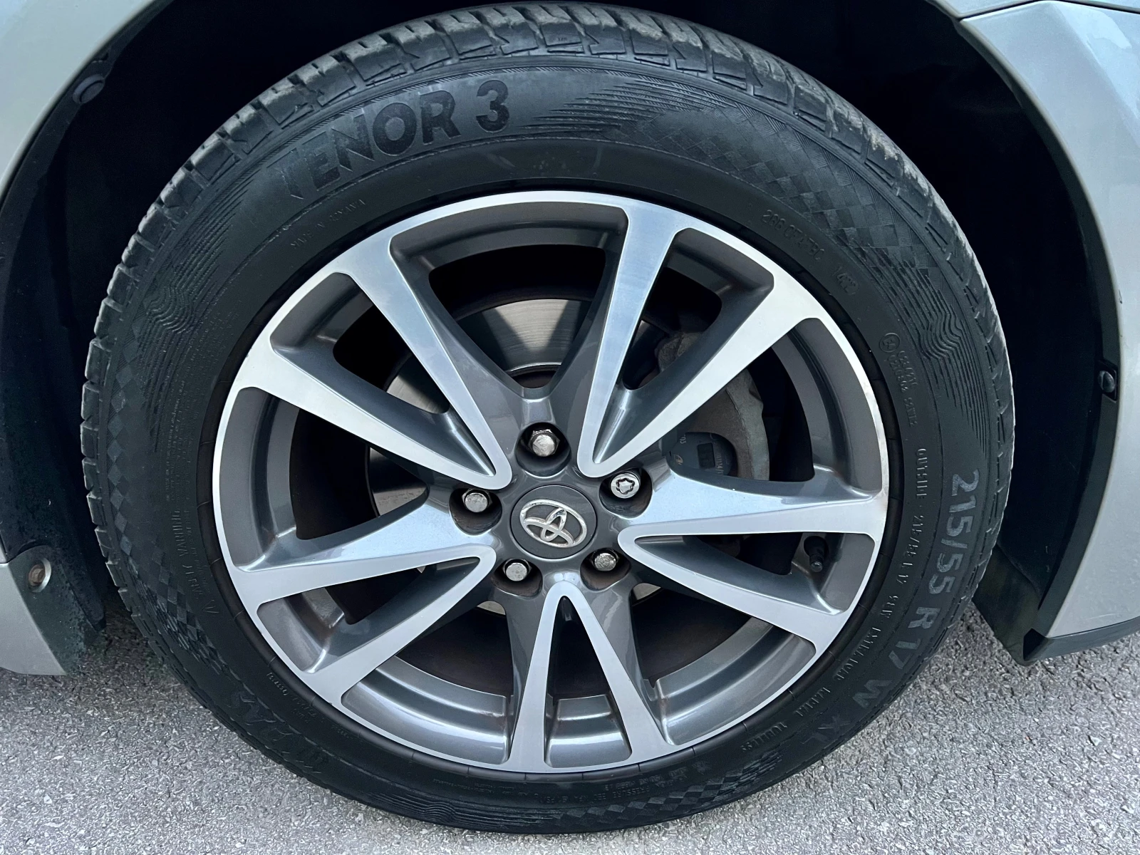 Toyota Avensis 2.0 D4D 126�.�. EXECUTIVE ������������ | Mobile.bg � ����������� 17