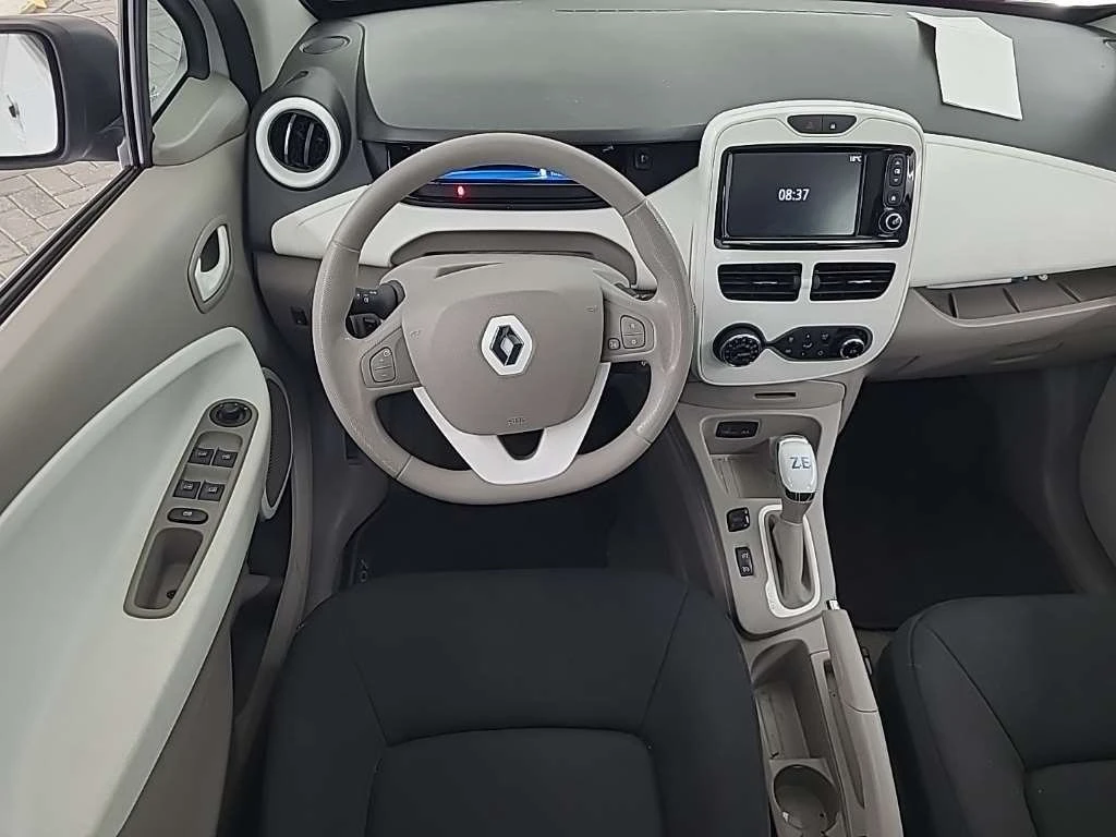 Renault Zoe Life R90 41kWh * 22000 км *  - изображение 5
