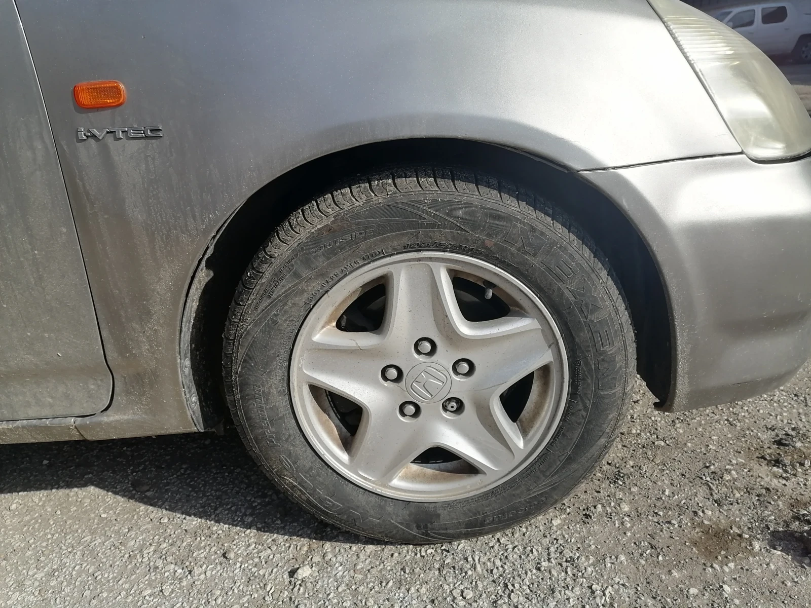 Honda Stream  - изображение 2