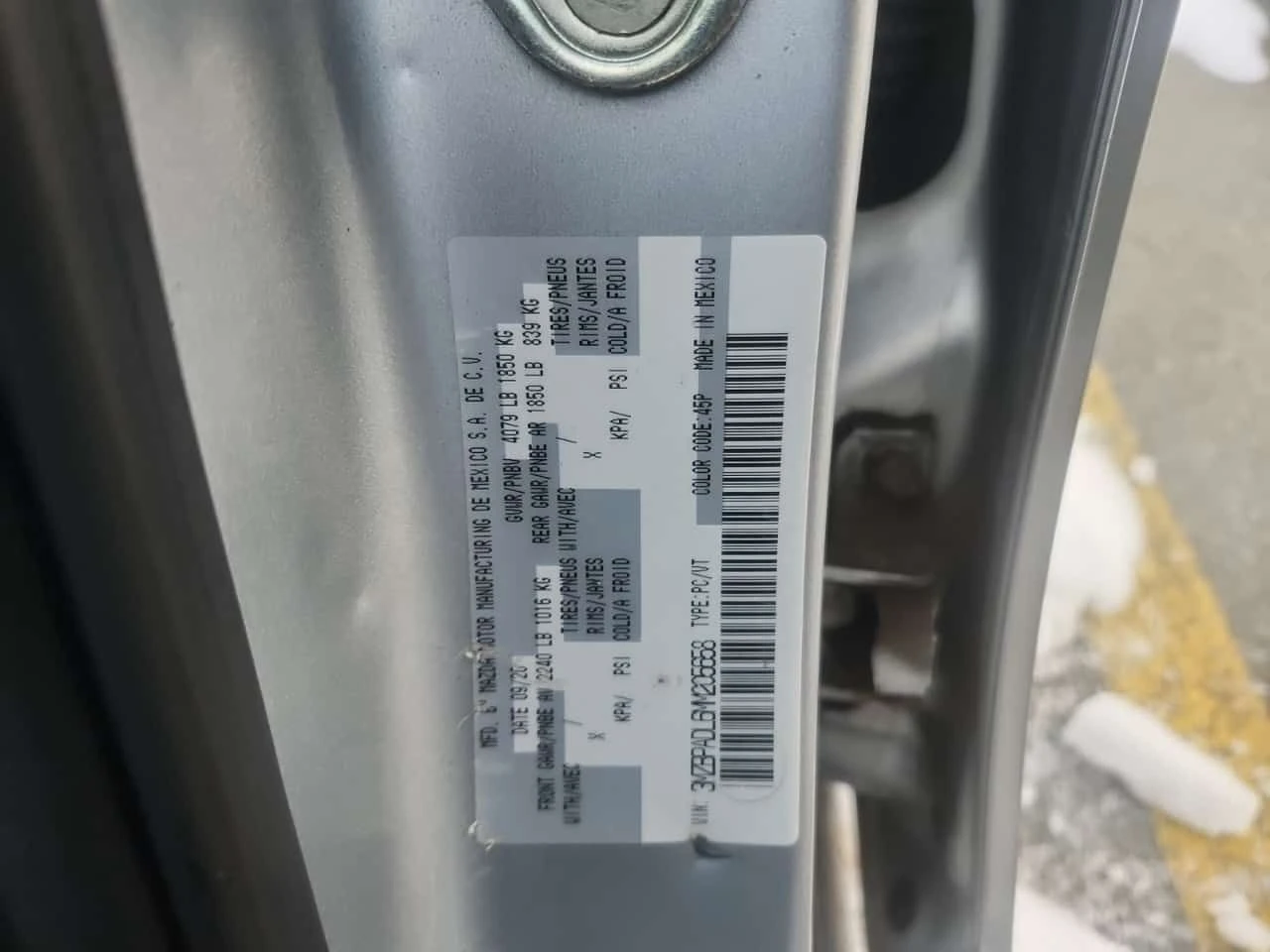 Mazda 3  GT SKYACTIV| PANORAMA| ��������| CARFAX | Mobile.bg � ����������� 15