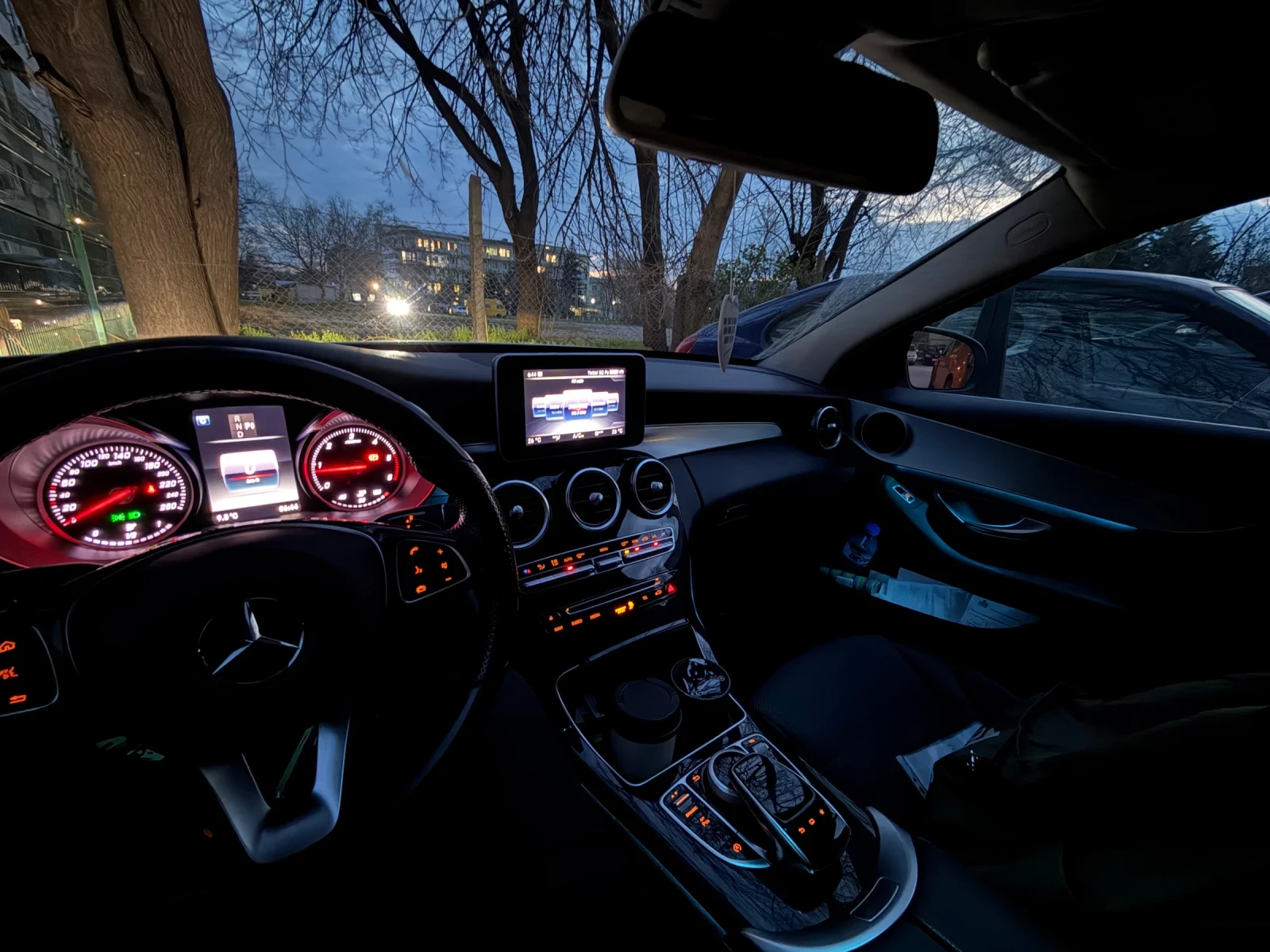 Mercedes-Benz C 220 C220, снимка 8 - Автомобили и джипове - 53978643