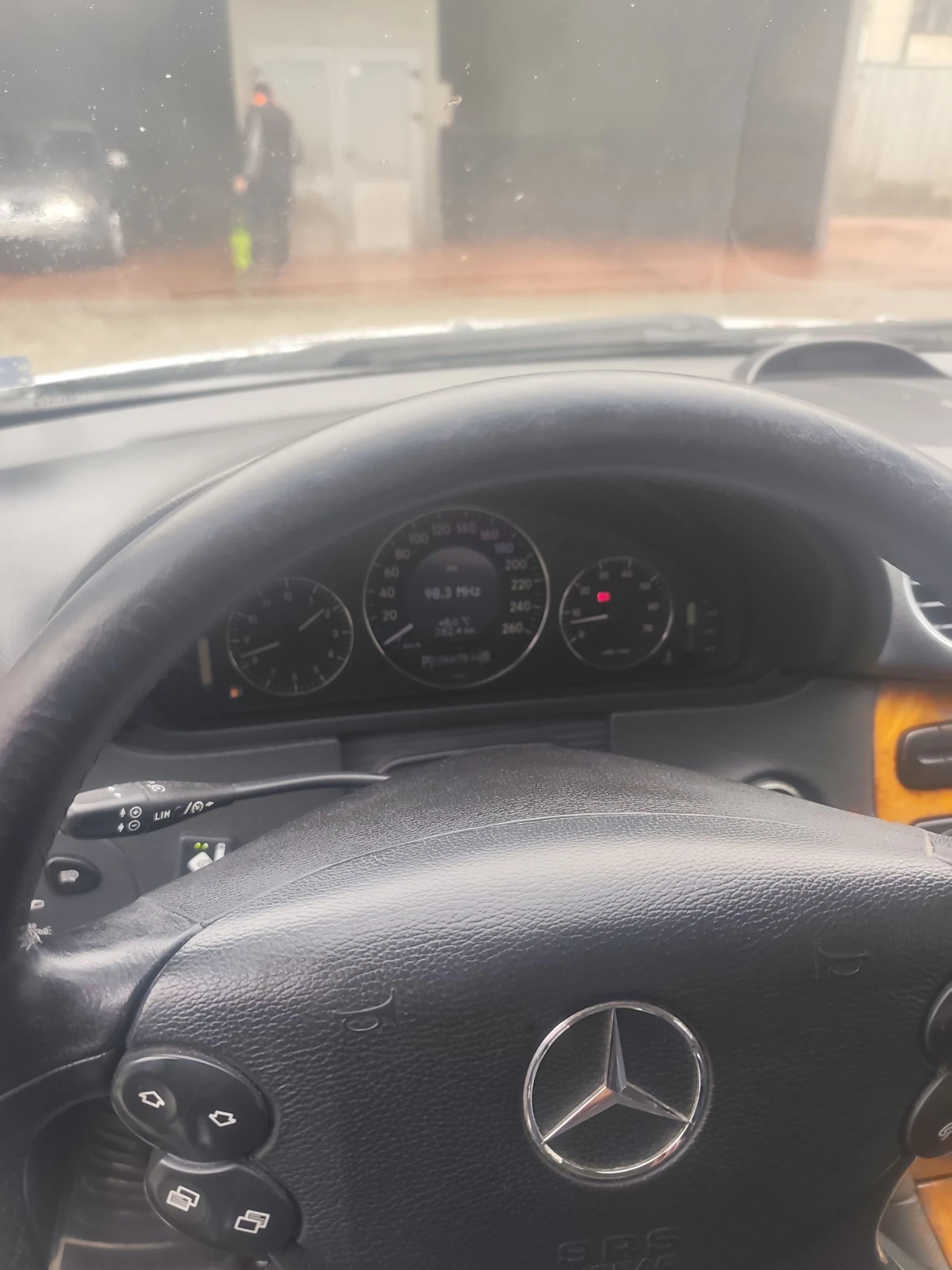 Mercedes-Benz CLK ГАЗ/АВТОМАТ, снимка 15 - Автомобили и джипове - 54033504