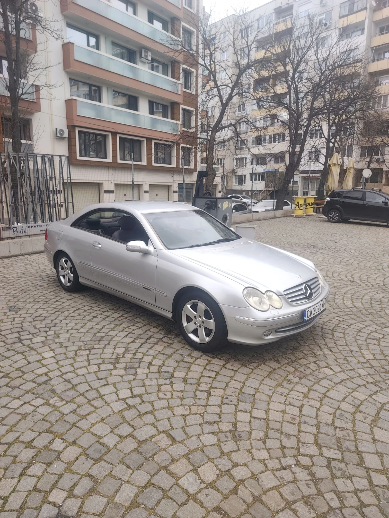 Mercedes-Benz CLK ГАЗ/АВТОМАТ, снимка 3 - Автомобили и джипове - 54033504