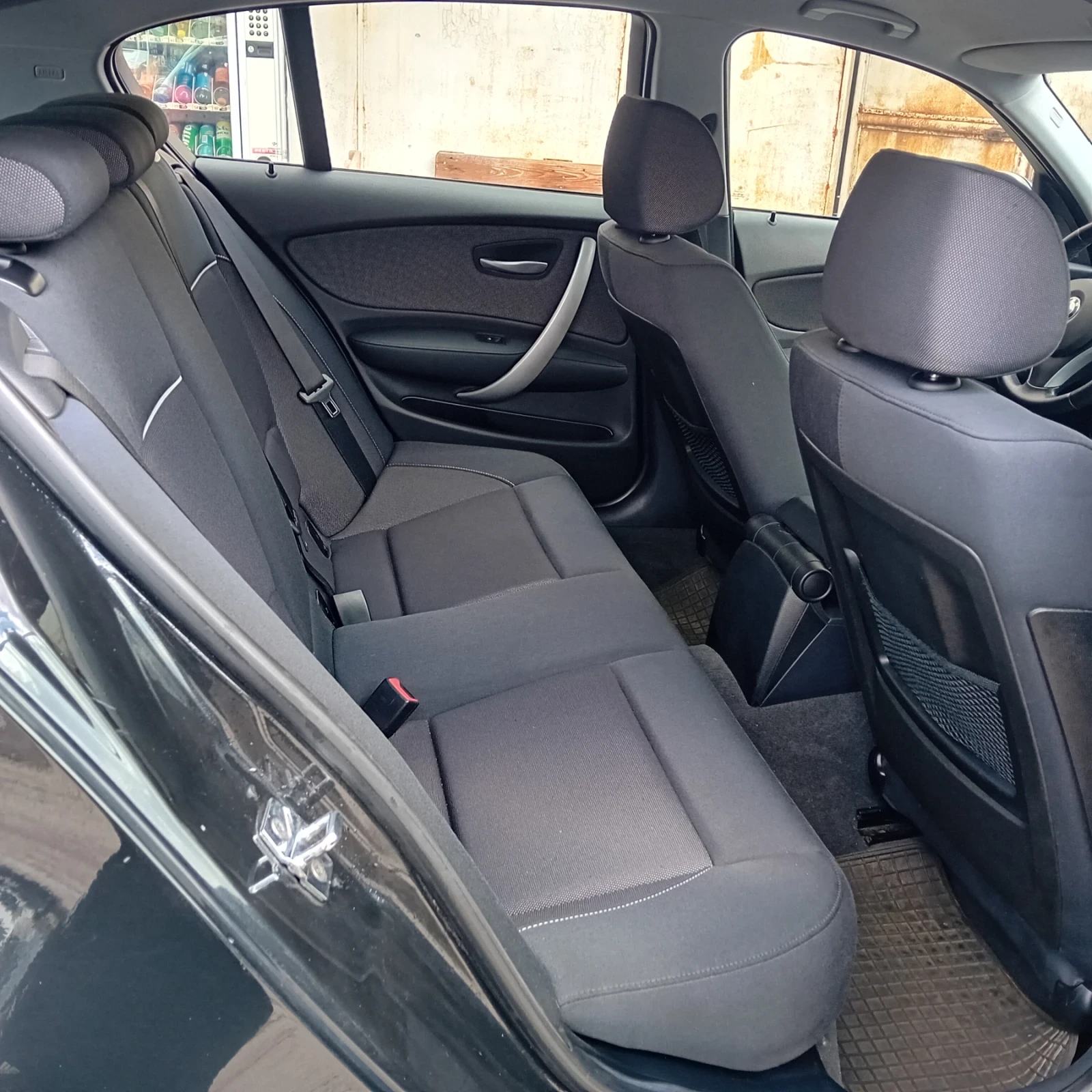 BMW 118 2.0 143к facelift , снимка 10 - Автомобили и джипове - 54470829