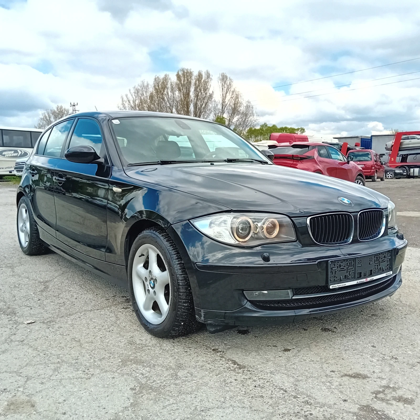 BMW 118 2.0 143к facelift , снимка 3 - Автомобили и джипове - 54470829