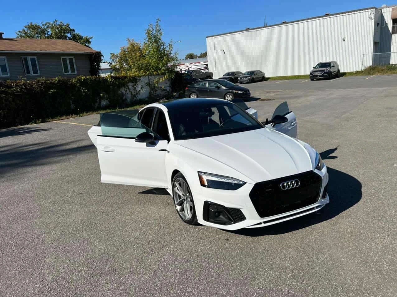 Audi A5 Progressiv/ПАНОРАМА/ДИСТРОНИК, снимка 4 - Автомобили и джипове - 54759604