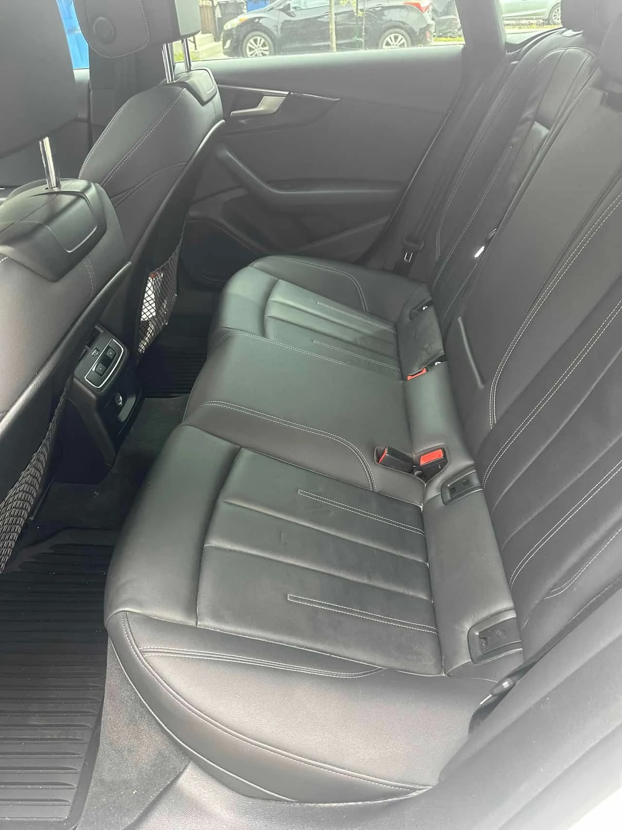 Audi A5 Progressiv/ПАНОРАМА/ДИСТРОНИК, снимка 9 - Автомобили и джипове - 54759604