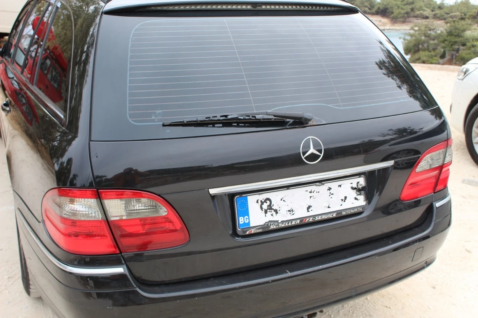 Mercedes-Benz E 220 E 220 CDI AVANTGARDE, снимка 10 - Автомобили и джипове - 54853763