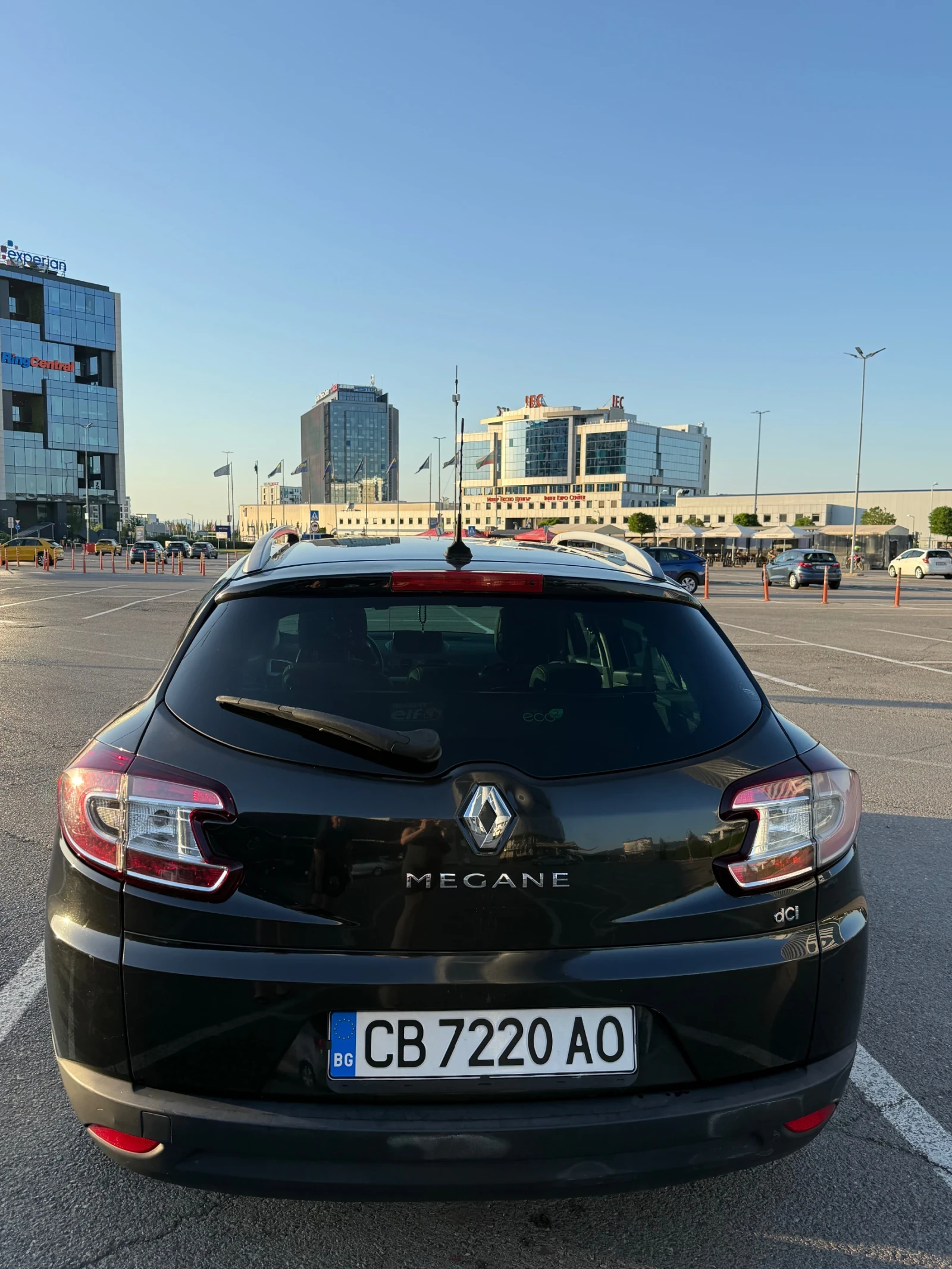 Renault Megane 1.5 dci, снимка 5 - Автомобили и джипове - 55162251