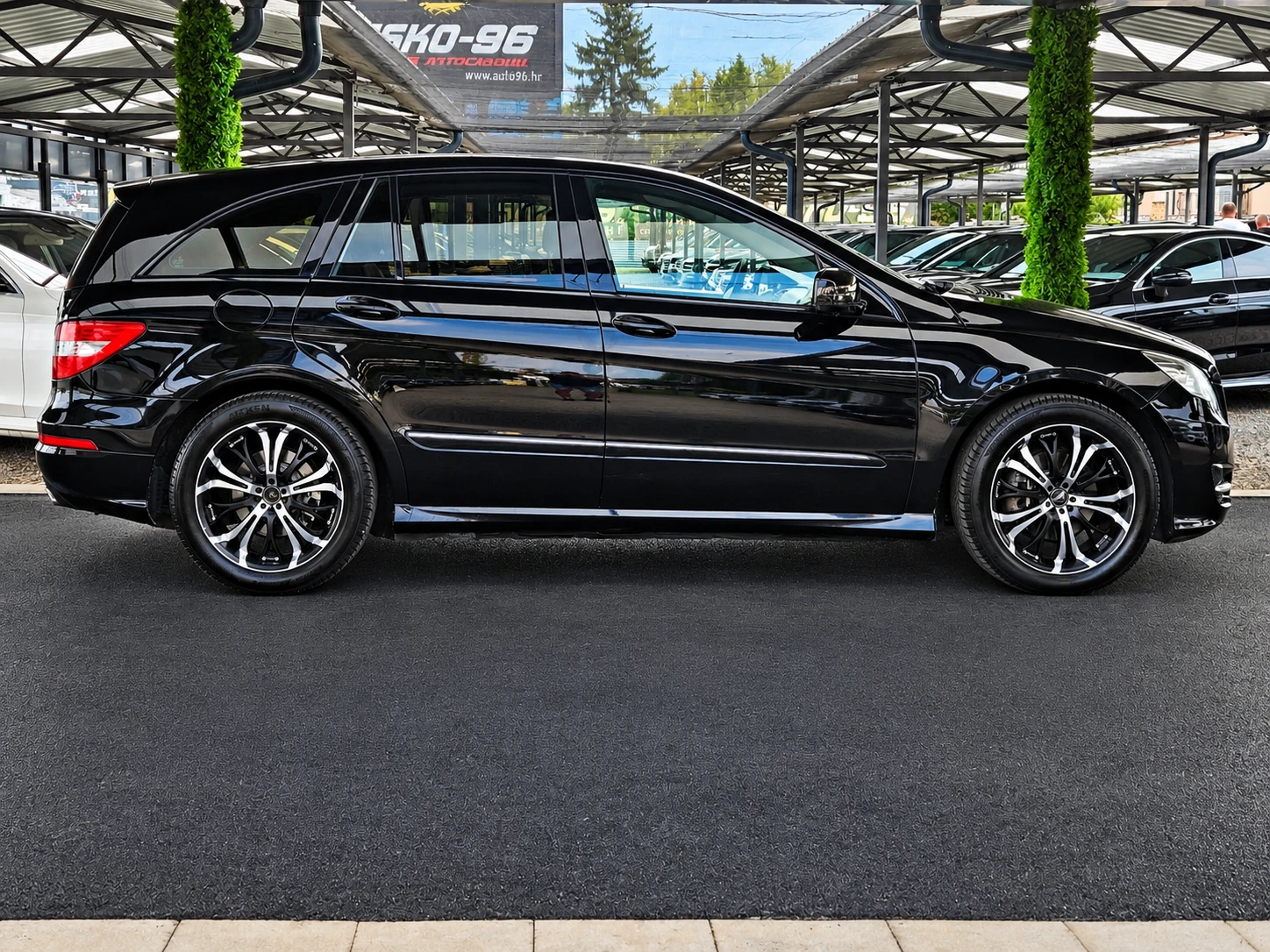 Mercedes-Benz R 350 AMG/4MAT/AIR/DISTRONIC/CAMERA/�������/�����/LIZING | Mobile.bg � ����������� 4