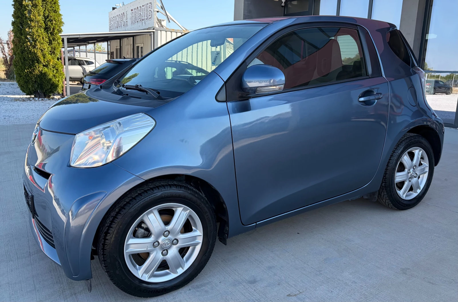 Toyota IQ 1.0 Бензин, снимка 2 - Автомобили и джипове - 55517281