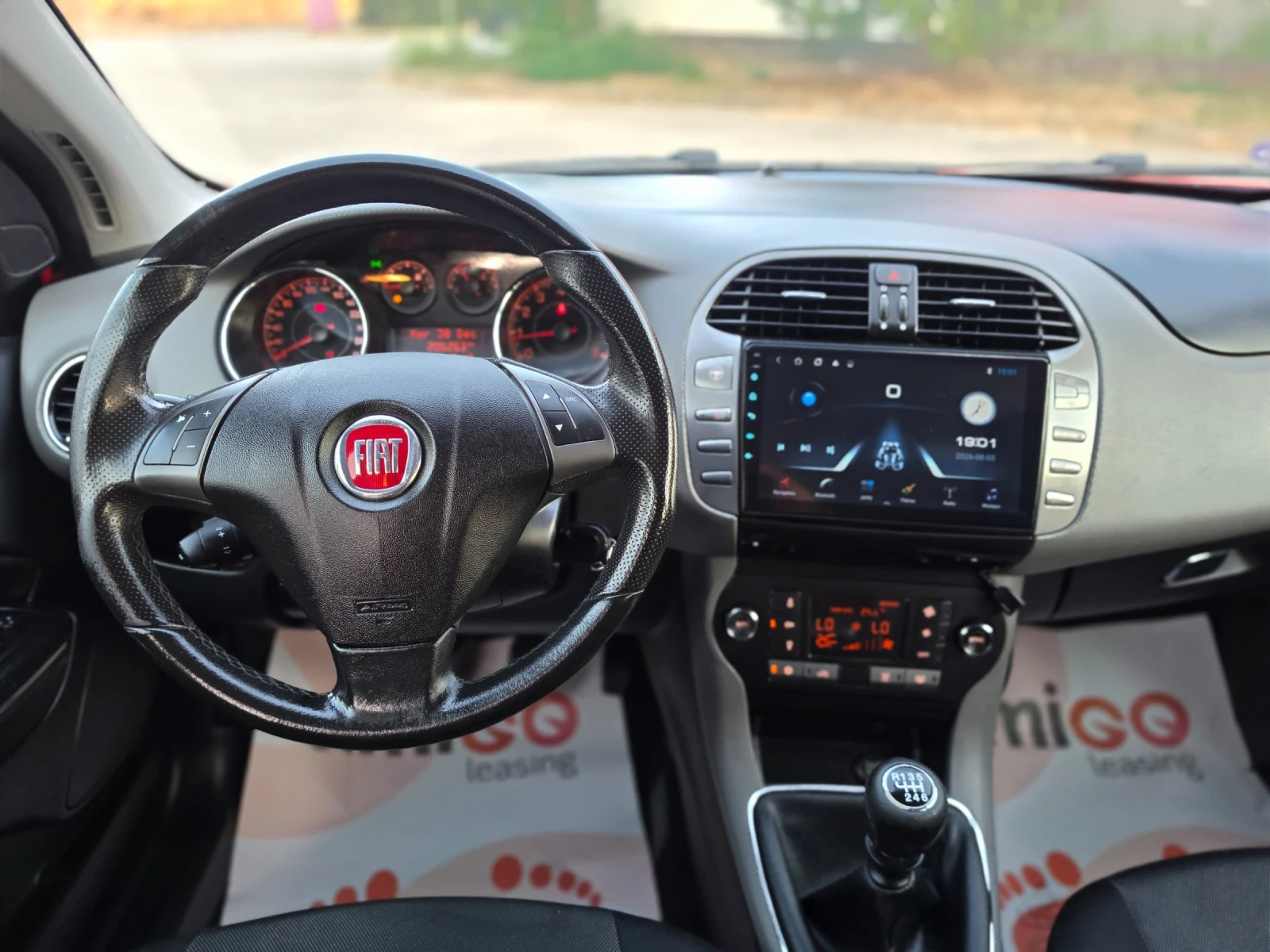 Fiat Bravo 1.4i 120hp * EURO 5 * ANDROID * , снимка 14 - Автомобили и джипове - 55564882