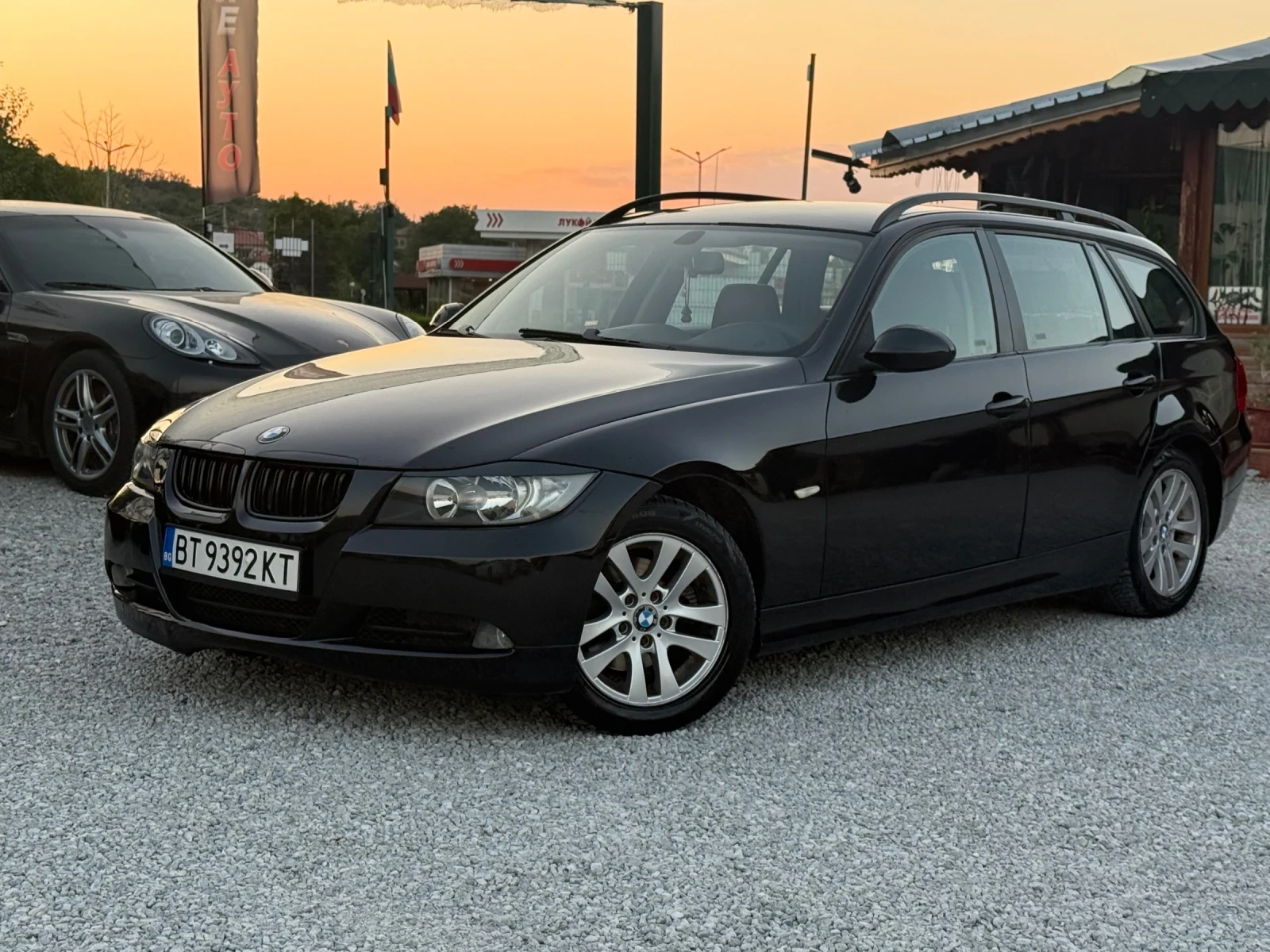 BMW 320 Голяма НАВ. КОЖА 
