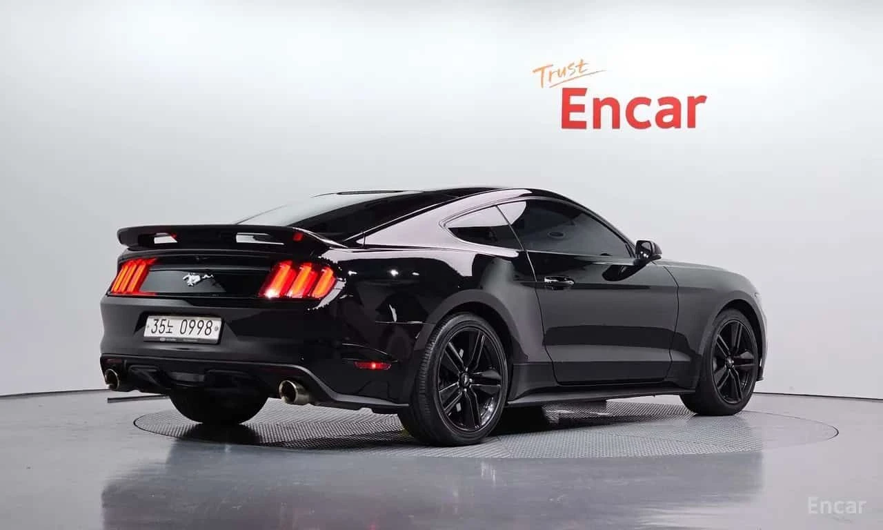 Ford Mustang Coupe | АВТОФИНАНСИРАНЕ БЕЗ ПЪРВОНАЧАЛНА ВНОСКА, снимка 2 - Автомобили и джипове - 55643470