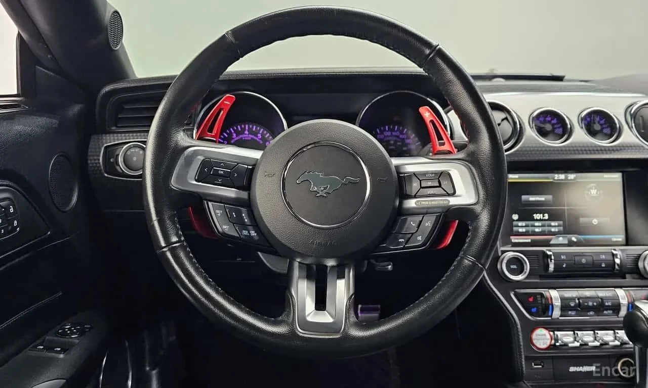 Ford Mustang Coupe | АВТОФИНАНСИРАНЕ БЕЗ ПЪРВОНАЧАЛНА ВНОСКА, снимка 13 - Автомобили и джипове - 55643470