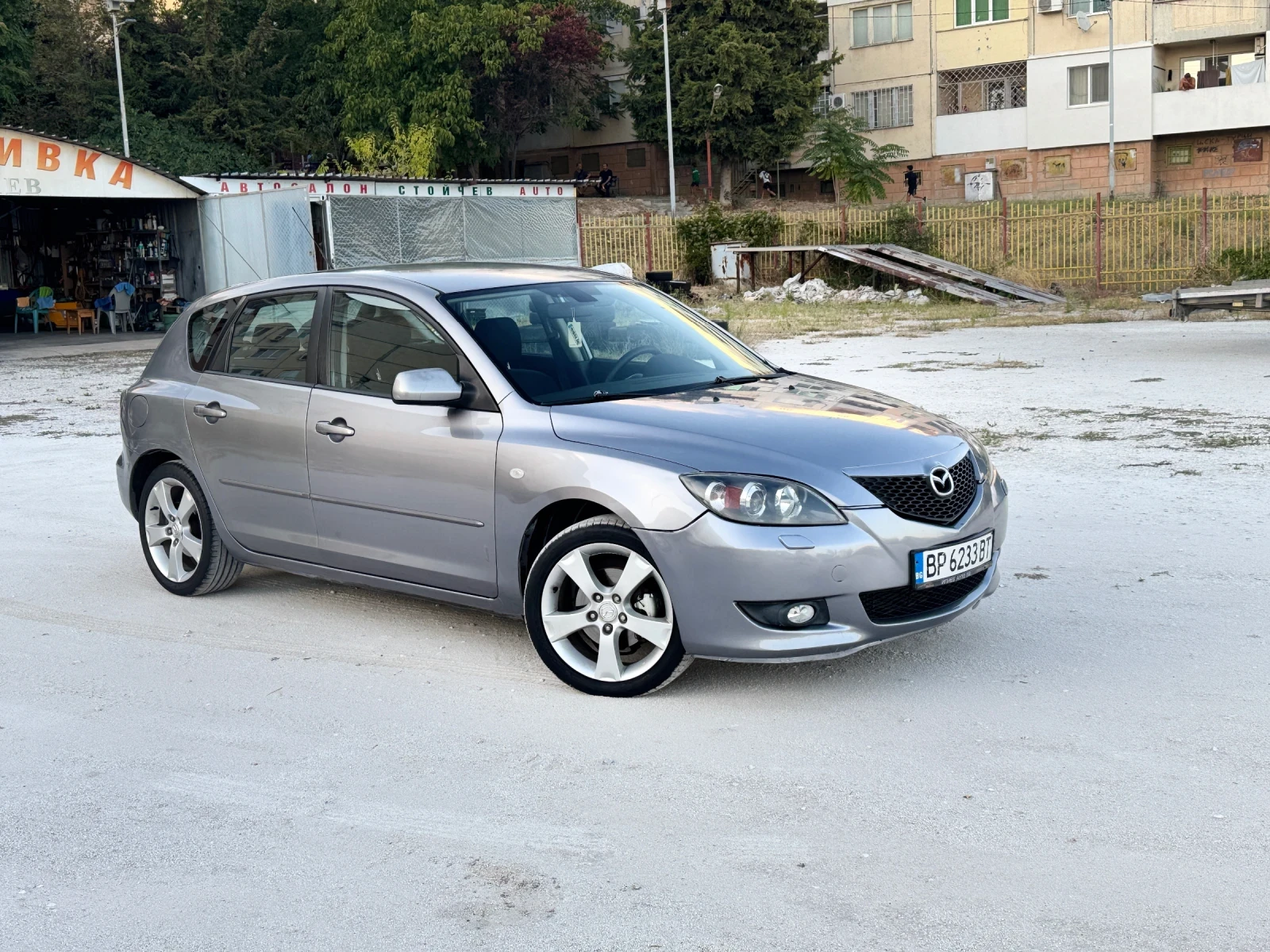 Mazda 3 1.6 HDI, снимка 2 - Автомобили и джипове - 56009531