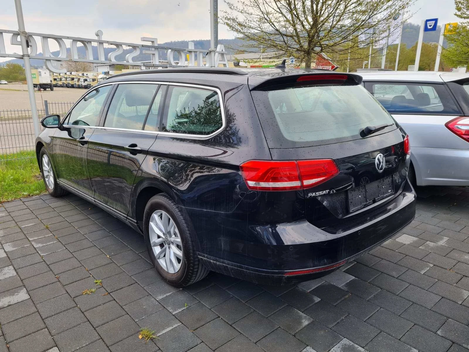 VW Passat, снимка 5 - Автомобили и джипове - 56070519