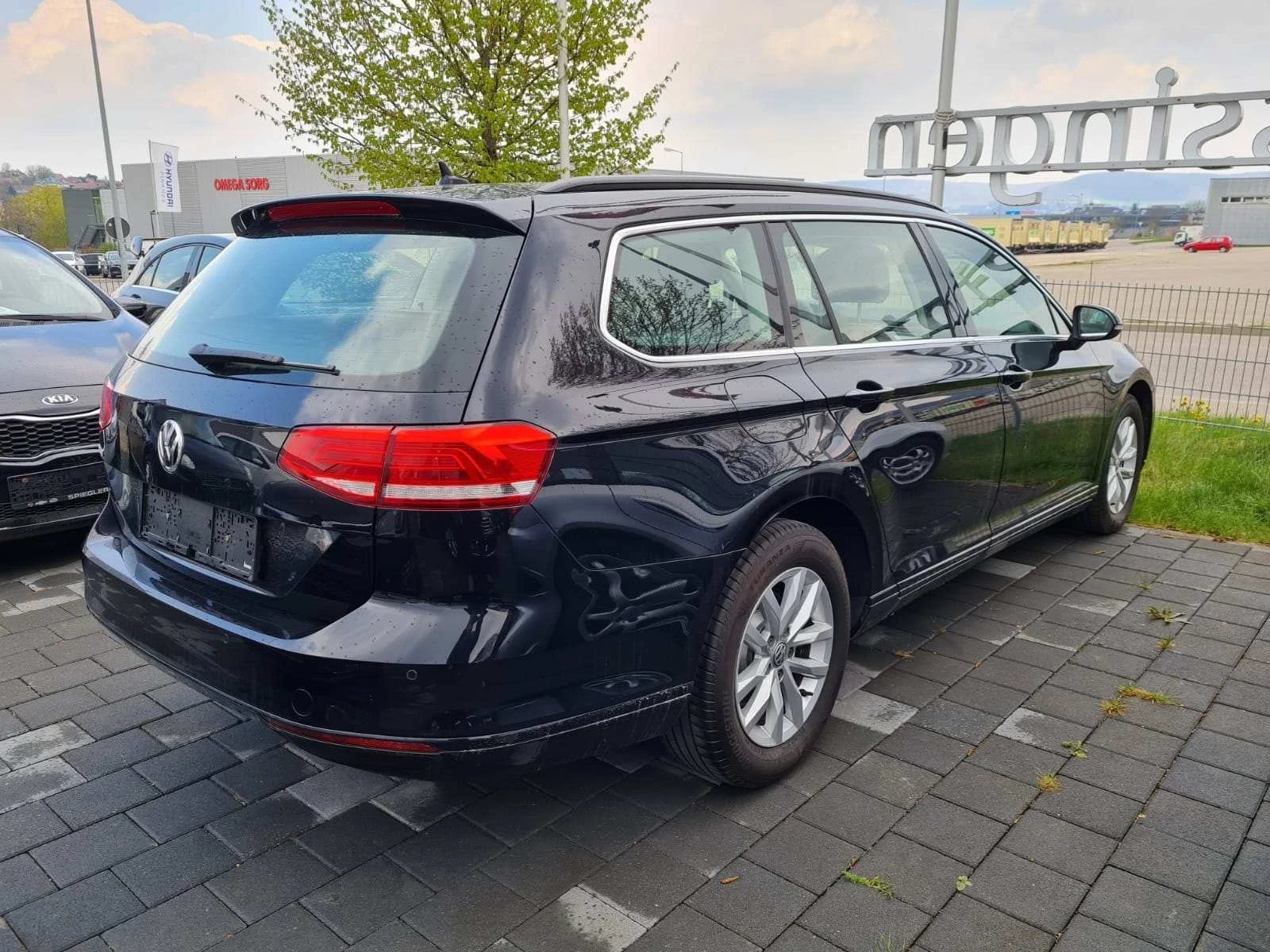 VW Passat, снимка 2 - Автомобили и джипове - 56070519