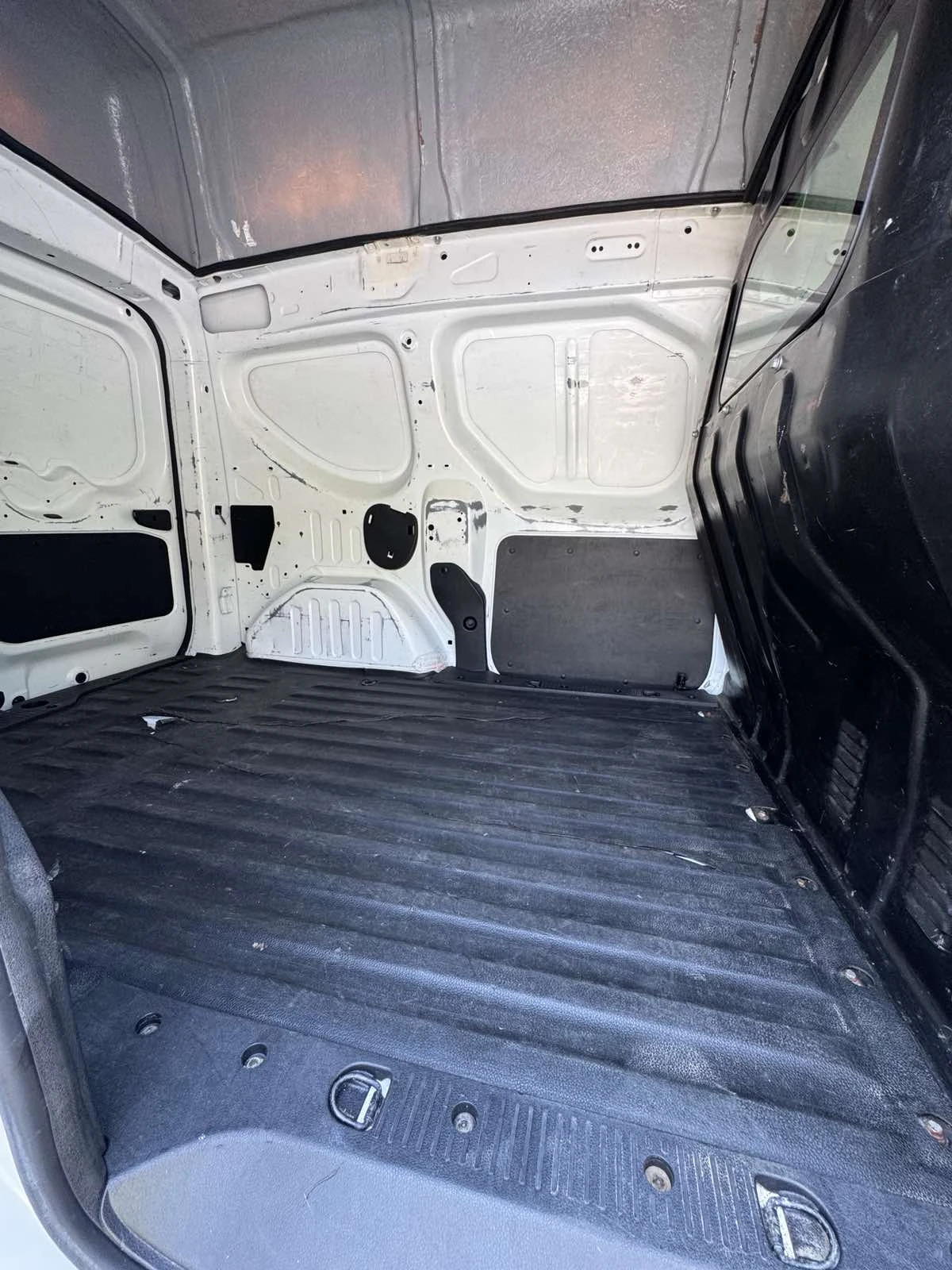 Dacia Dokker, снимка 11 - Автомобили и джипове - 56072049