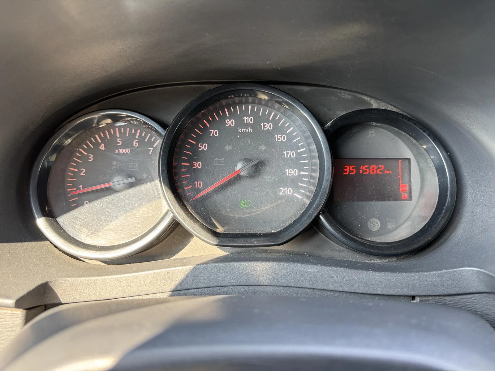 Dacia Dokker, снимка 14 - Автомобили и джипове - 56072049