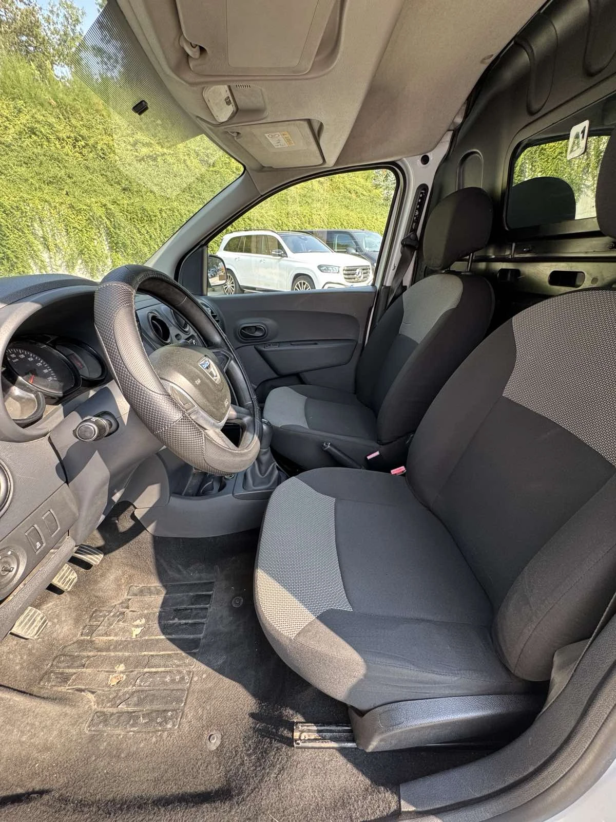 Dacia Dokker, снимка 10 - Автомобили и джипове - 56072049