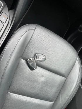 Hyundai Santa fe  2.2CRDI-AUTOMAT-4x4PANORAMA 7 места И ПАНОРАМА, снимка 17