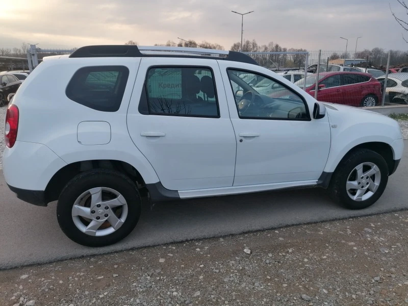 Dacia Duster 1.5 Dci, снимка 7 - Автомобили и джипове - 45743738