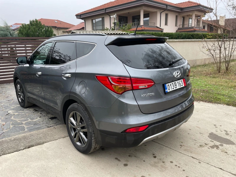 Hyundai Santa fe  2.2CRDI-AUTOMAT-4x4PANORAMA 7 места, снимка 10 - Автомобили и джипове - 45323746