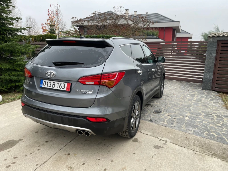 Hyundai Santa fe  2.2CRDI-AUTOMAT-4x4PANORAMA 7 места, снимка 8 - Автомобили и джипове - 45323746