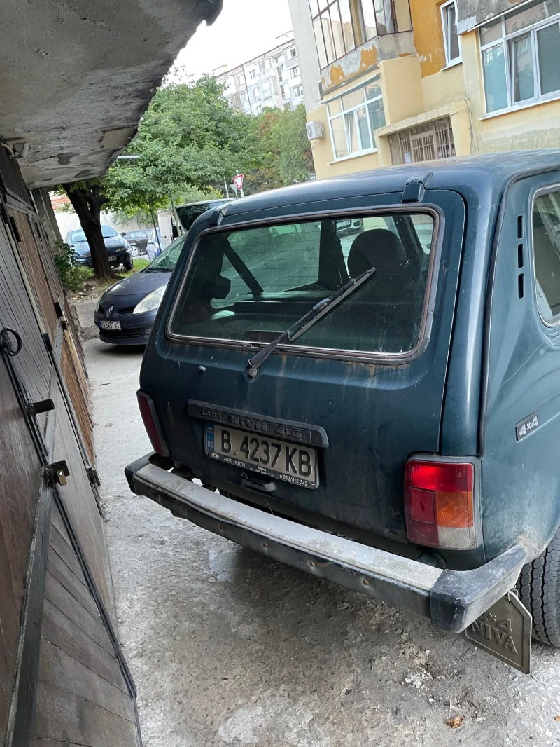 Lada Niva 1.7, снимка 11 - Автомобили и джипове - 47345270