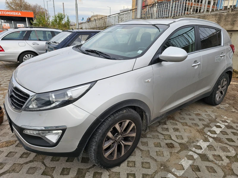 Kia Sportage, снимка 1 - Автомобили и джипове - 48119898