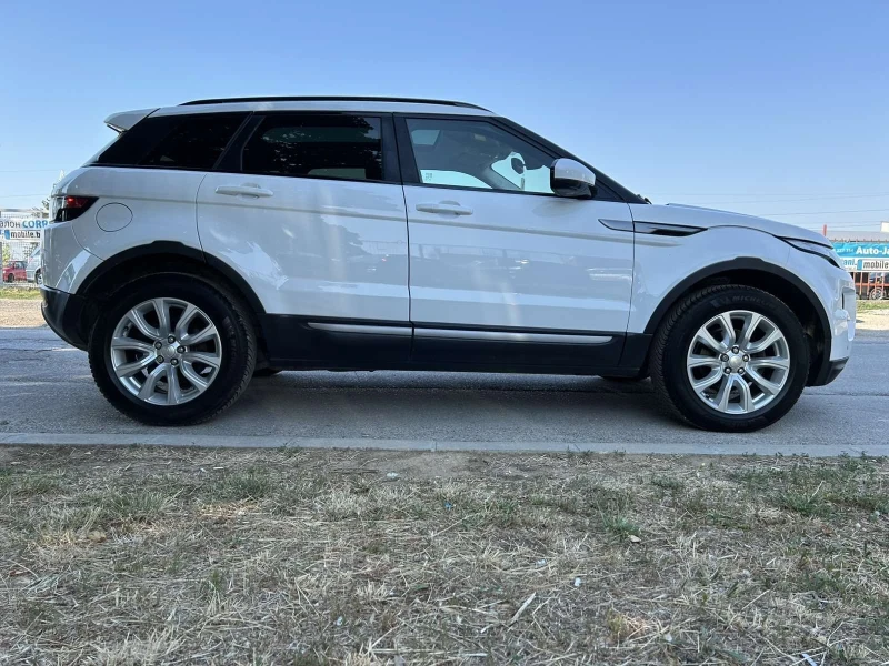 Land Rover Range Rover Evoque 2.2TDi/NAVI/4x4/EURO 5/150k.c., снимка 5 - Автомобили и джипове - 51131692