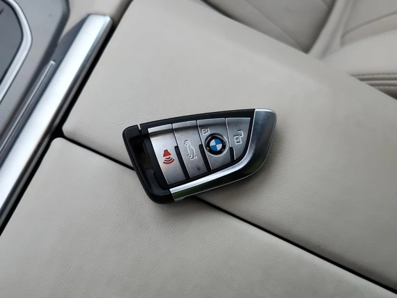 BMW X5 * XDRIVE40I * CARFAX * БЕЗ ПЪРВОНАЧАЛНА ВНОСКА, снимка 8 - Автомобили и джипове - 52806712