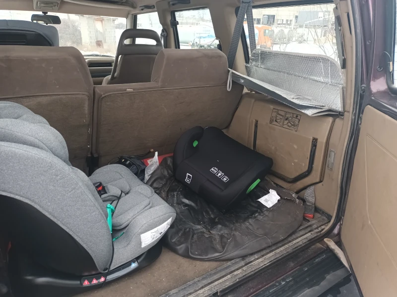 Land Rover Discovery 2.5тди, снимка 14 - Автомобили и джипове - 53554370