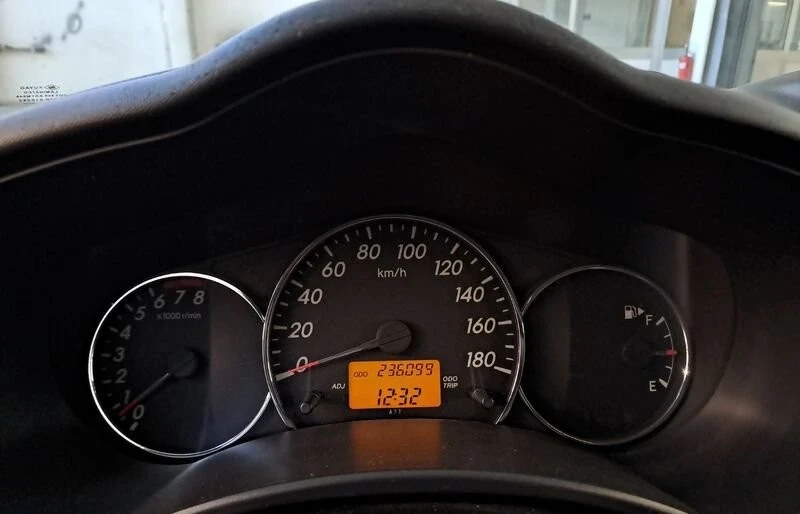 Daihatsu Terios 1.5 Hiro 4x4, снимка 12 - Автомобили и джипове - 53726472