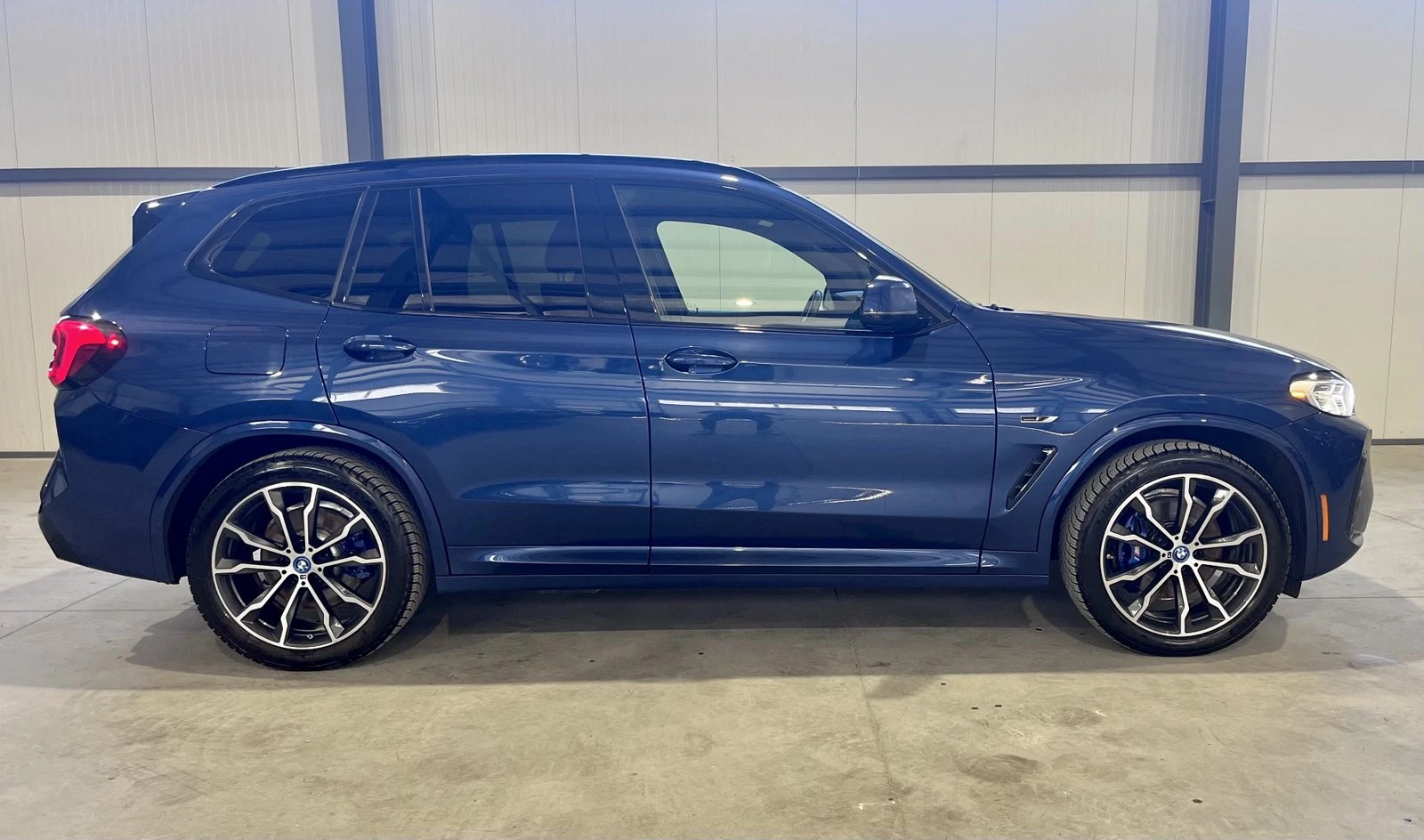 BMW X3 30e xDrive M Package - изображение 6