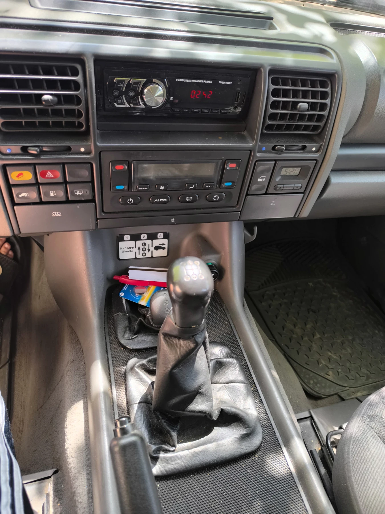 Land Rover Discovery  - изображение 2
