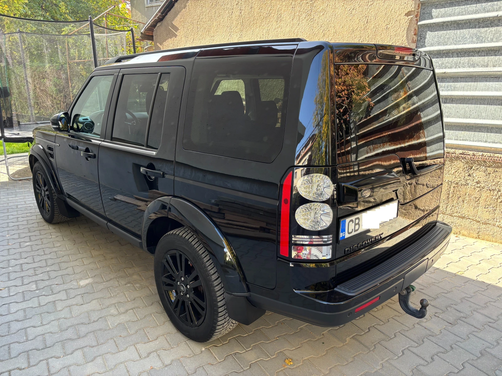 Land Rover Discovery Black Edition - изображение 5