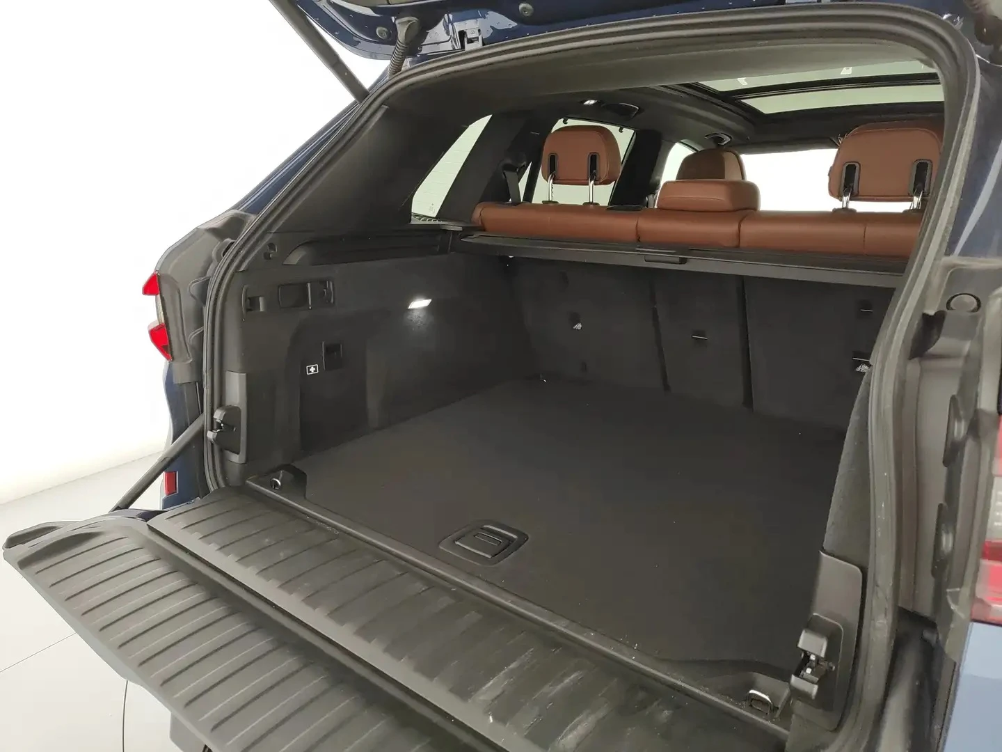 BMW X5 3.0d xDrive M-Pack - изображение 4