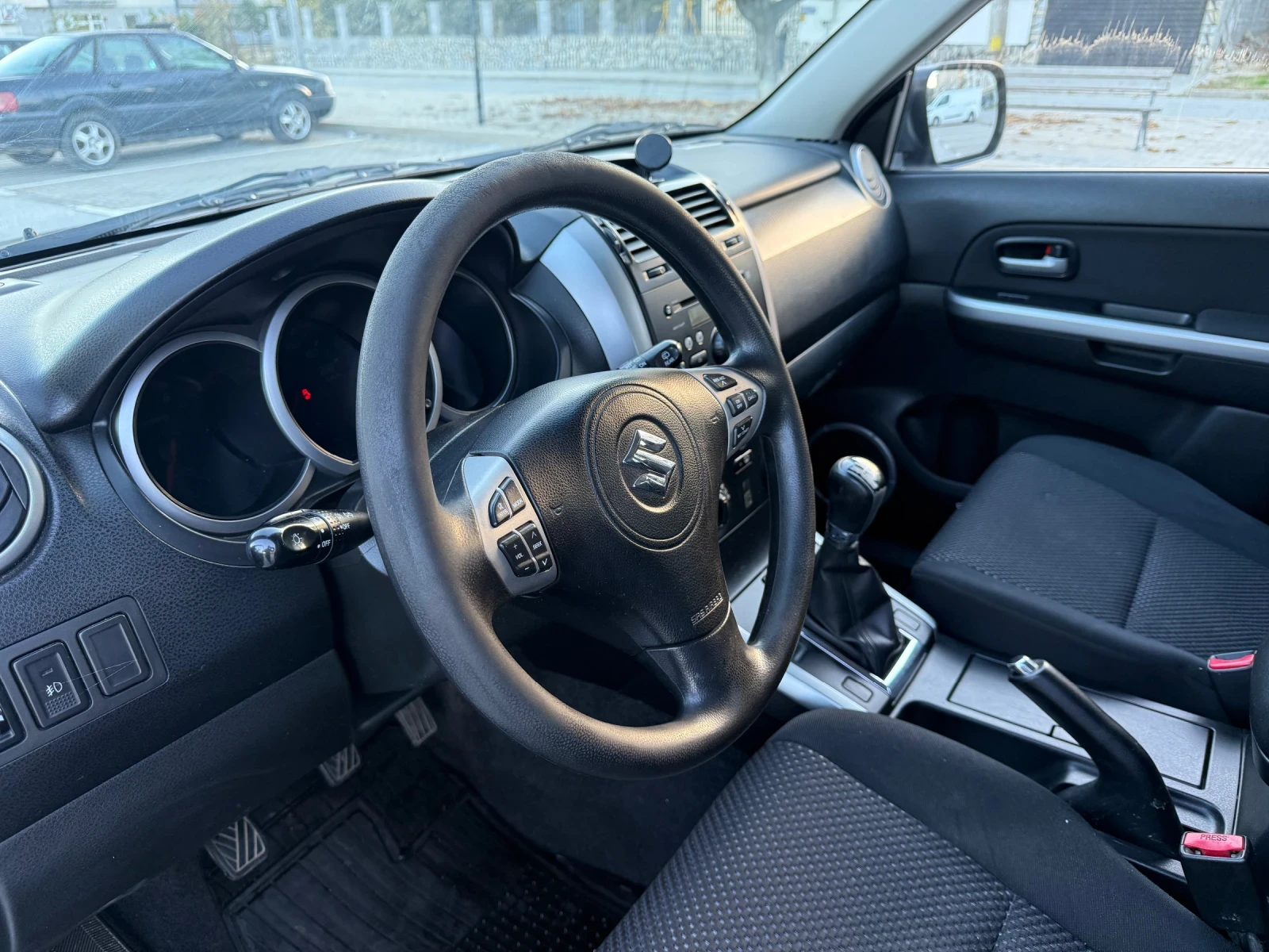 Suzuki Grand vitara 1.9 4X4* Бързи/бавни | Mobile.bg — изображение 11