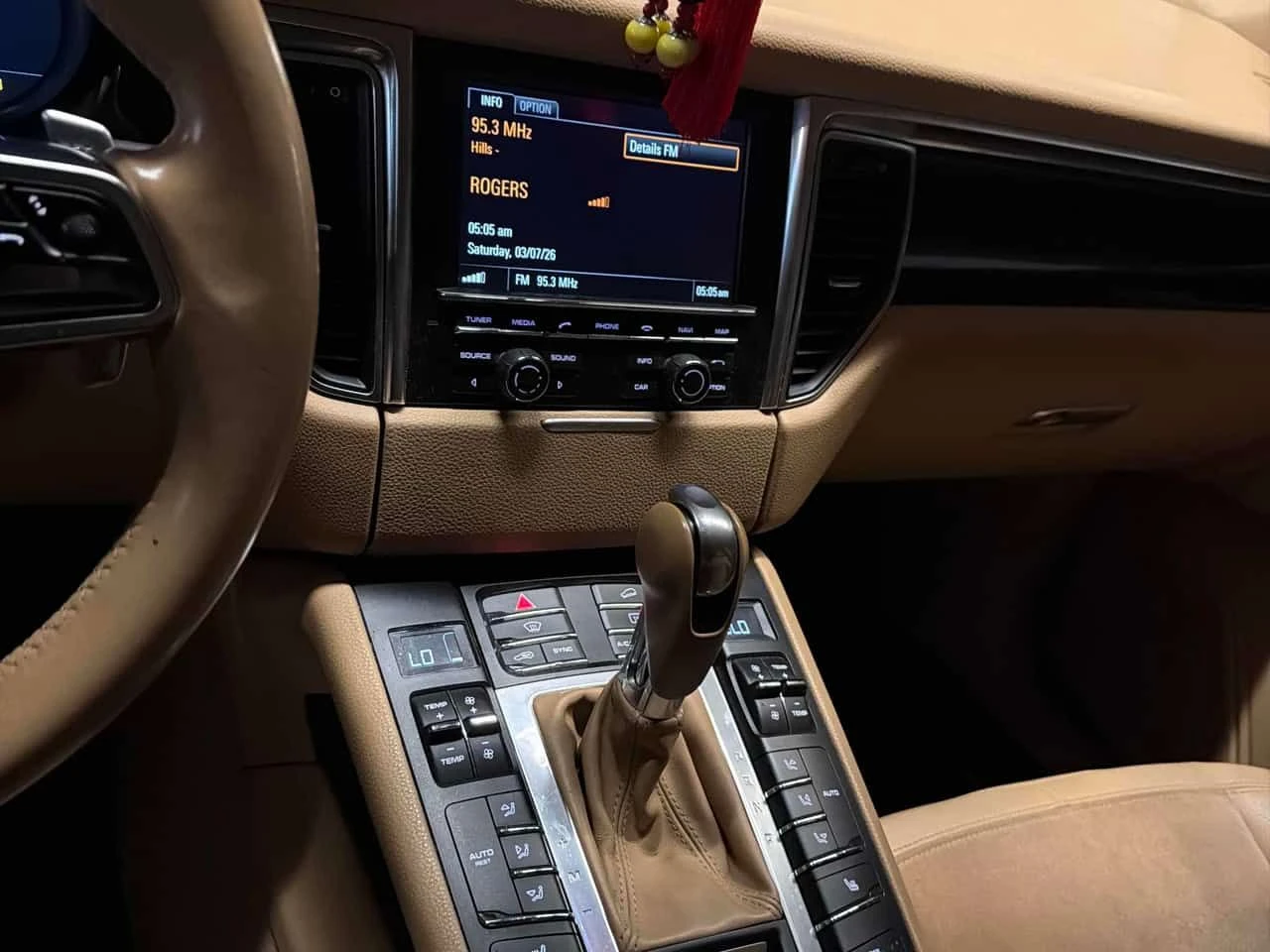 Porsche Macan * S * ПОДГРЕВ * ОБДУХВАНЕ * ОТ ПРЕДСТАВИТЕЛСТВО, снимка 8 - Автомобили и джипове - 53804079