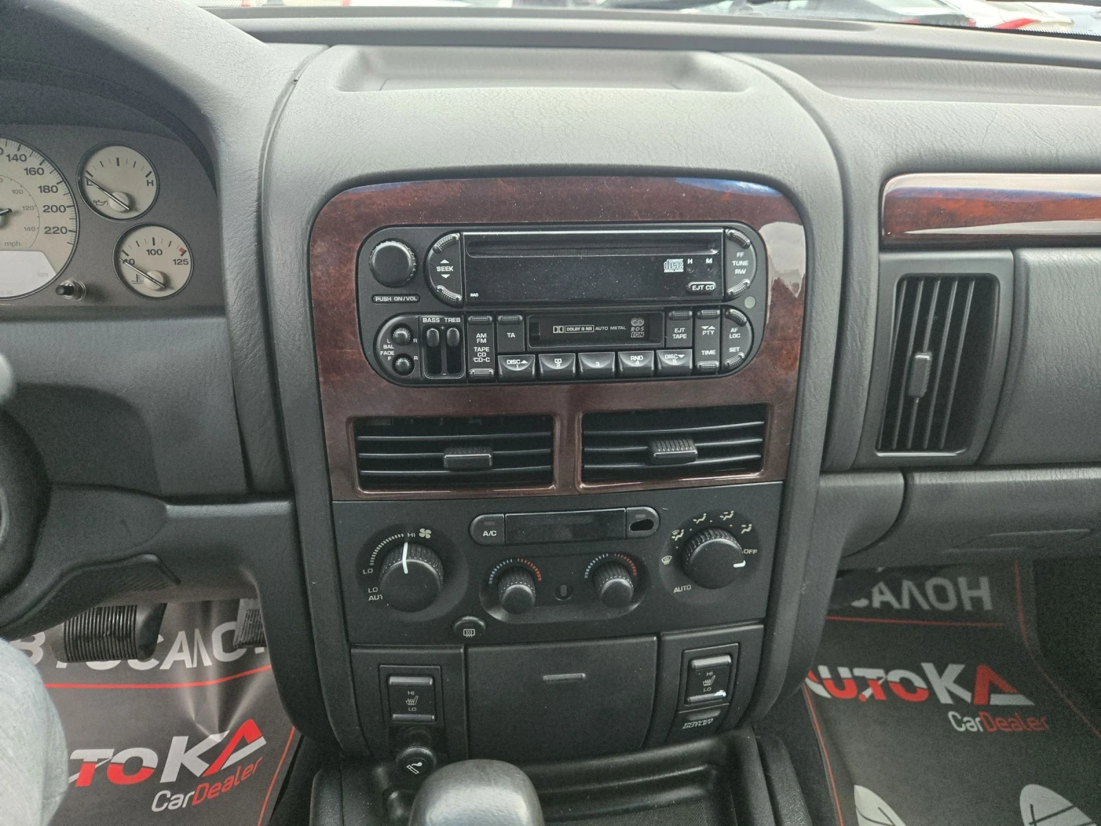 Jeep Grand cherokee 2.7CRDI-163кс= АВТОМАТ= OVERLAND= ИТАЛИЯ, снимка 16 - Автомобили и джипове - 54083747