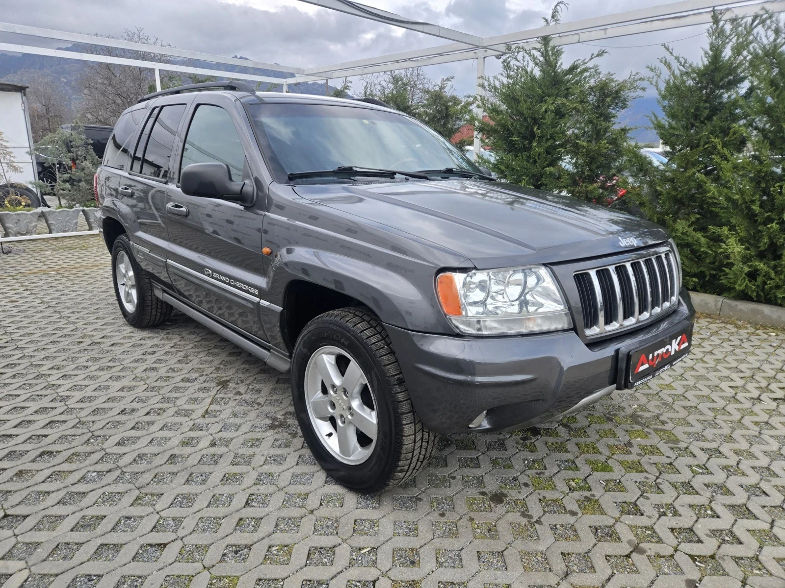 Jeep Grand cherokee 2.7CRDI-163кс= АВТОМАТ= OVERLAND= ИТАЛИЯ, снимка 2 - Автомобили и джипове - 54083747