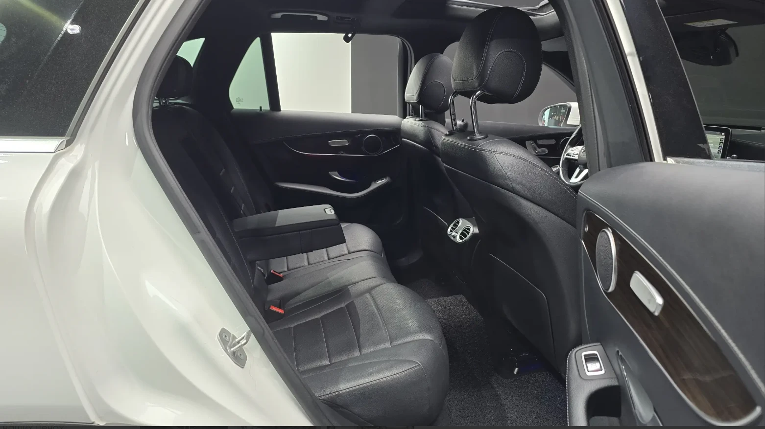 Mercedes-Benz GLC HEAD UP, снимка 11 - Автомобили и джипове - 54428423
