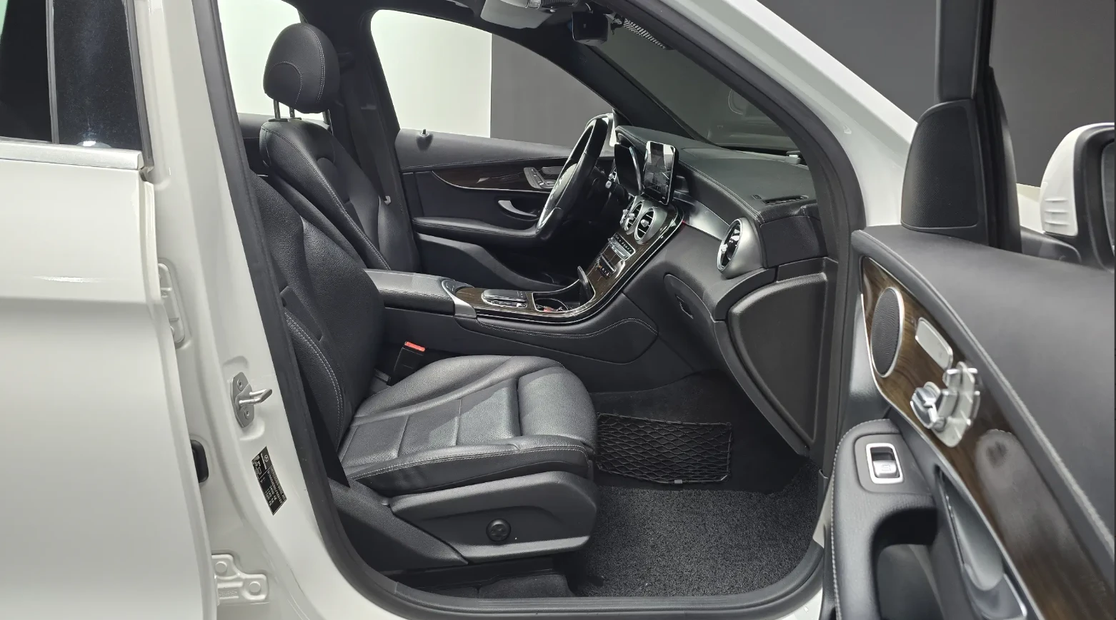 Mercedes-Benz GLC HEAD UP, снимка 10 - Автомобили и джипове - 54428423