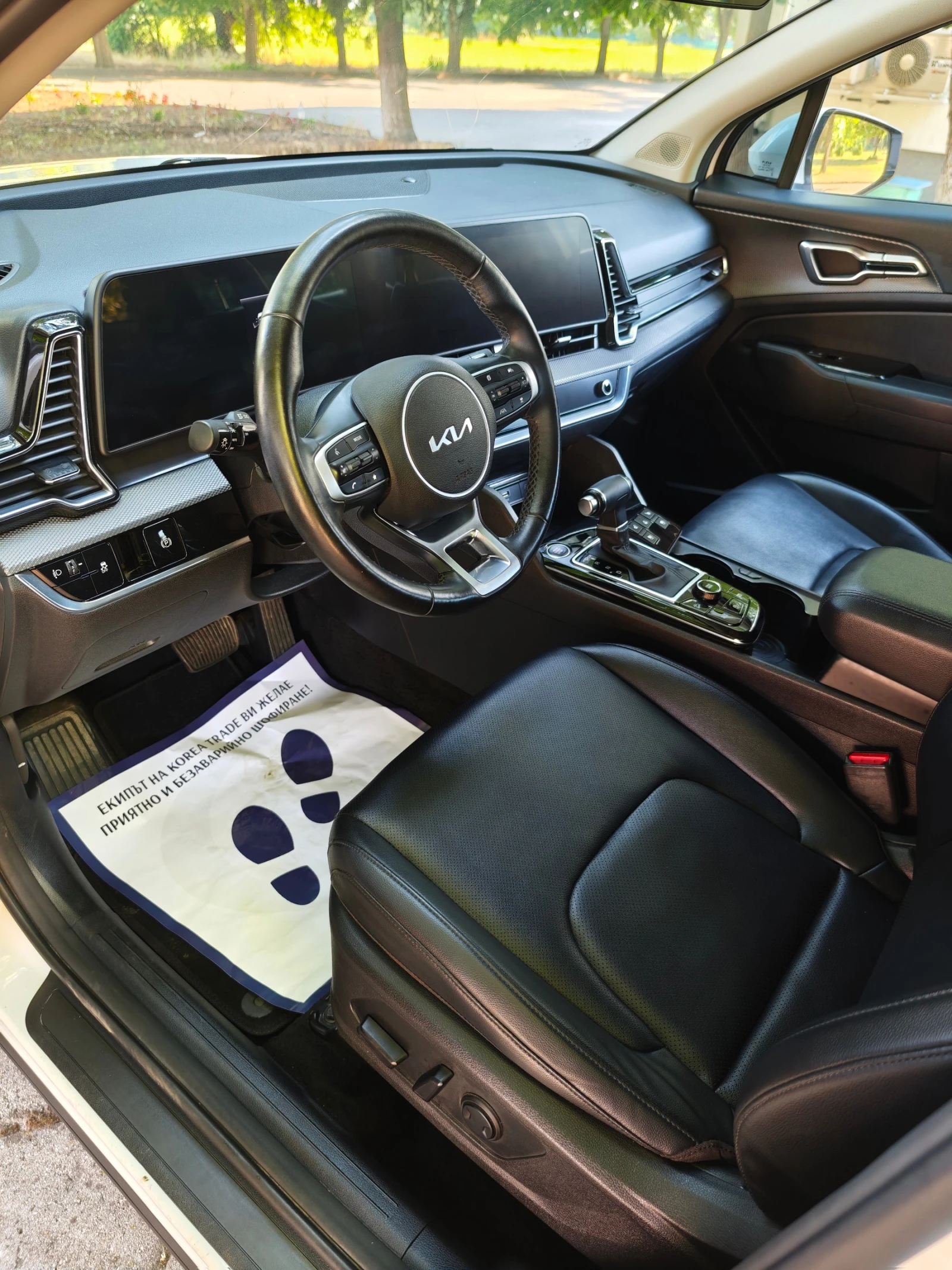 Kia Sportage 2.0 CRDI, снимка 9 - Автомобили и джипове - 54845541