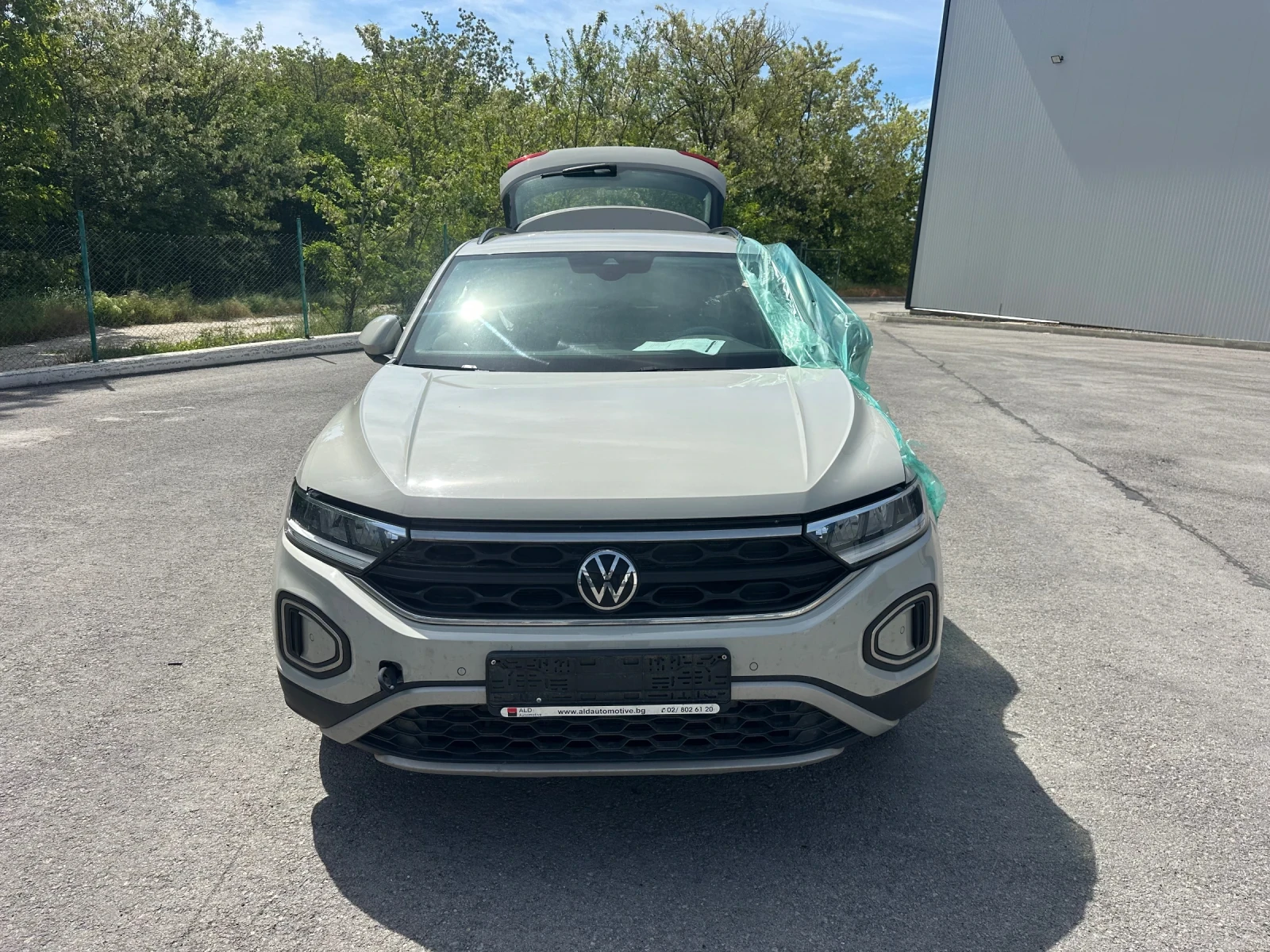 VW T-Roc 2.0 tdi 150 k.c., снимка 2 - Автомобили и джипове - 54602825
