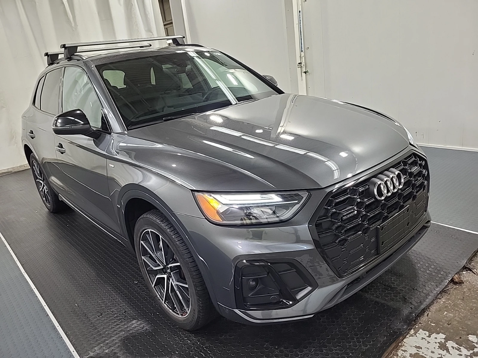 Audi Q5 PROGRESSIV, снимка 2 - Автомобили и джипове - 54766159